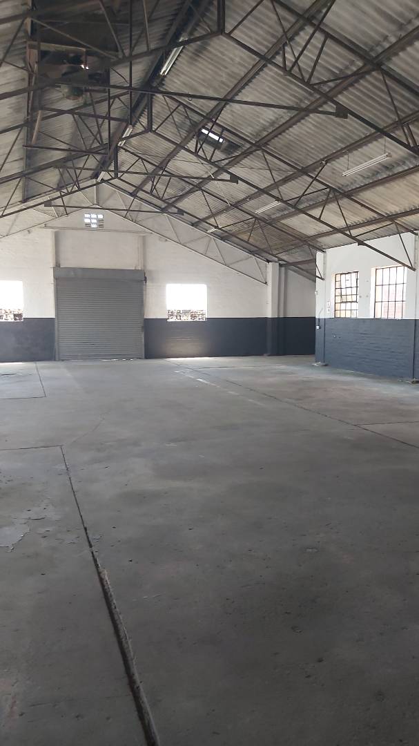 To Let commercial Property for Rent in Sidwell Eastern Cape